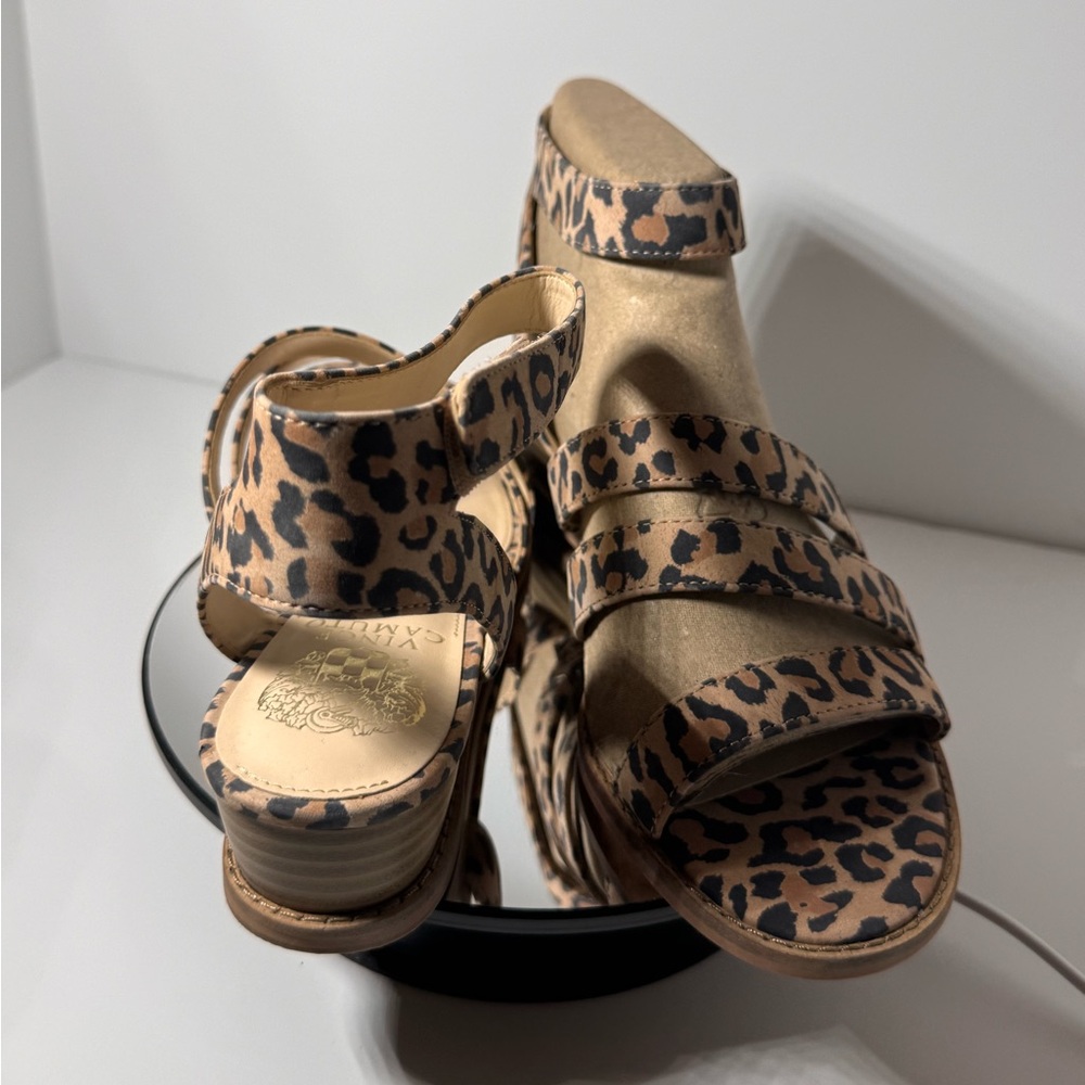 Vince Camaro Resena 7W Demi Wedge Leopard Print Platform Sandals New Tagged - Picture 2 of 7